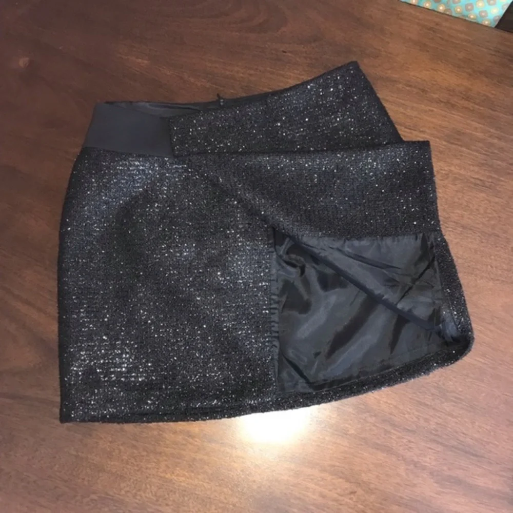 Le Lis Blanc Black Glitter Tweed Mini Skirt Holiday Party Night Out Size Medium